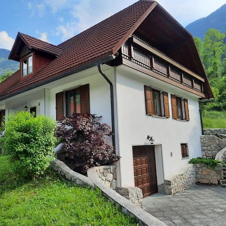 Pocitnisko Stanovanje Planja Soča Exterior foto