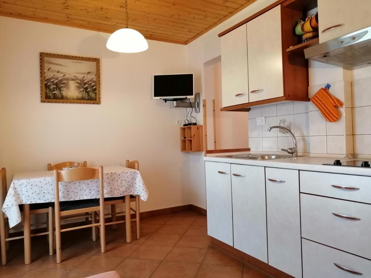 Pocitnisko Stanovanje Planja Soča Exterior foto