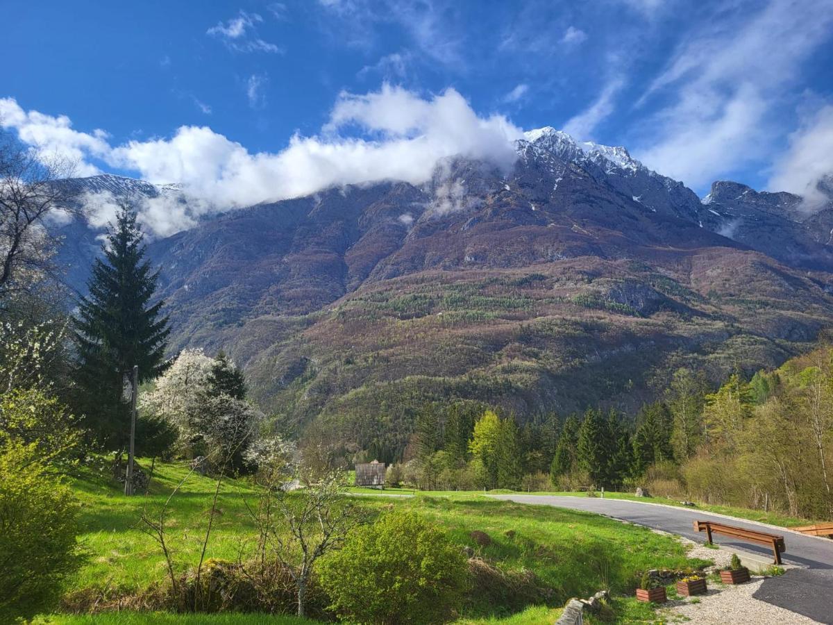 Pocitnisko Stanovanje Planja Soča Exterior foto